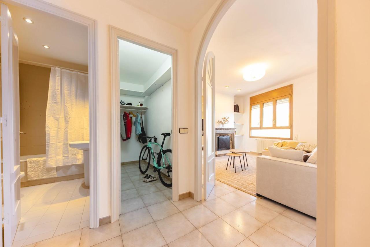 Bravissimo El Lleo, Bright 4-Bedroom Apartment Girona Kültér fotó